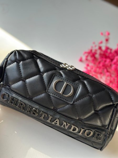 كريستان ديور