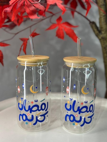 كاسة شفاف مع مصاصة رمضان كريم ازرق