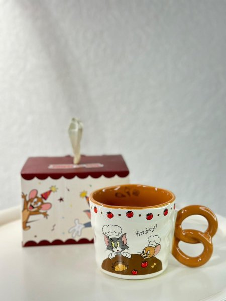 ماج يد بيجلا توم & جيري