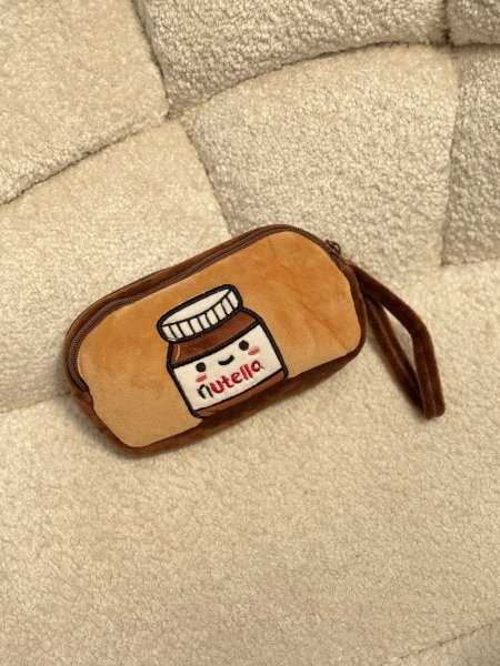 مقلمة _nutella