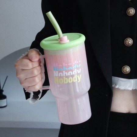 أخضر