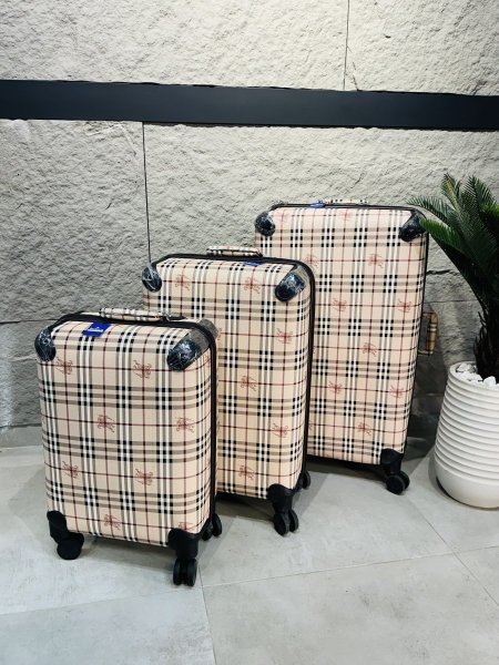 شنط سفر 3 قطع Burberry