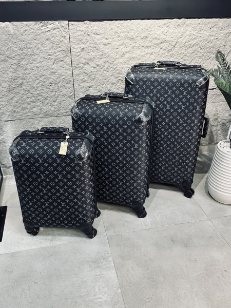 شنط سفر 3 قطع Louis Vuitton أسود