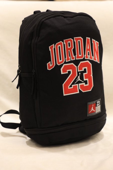 شنط شباب _Jordan 23