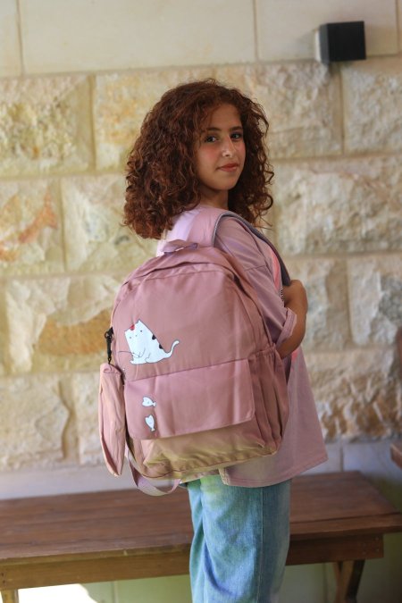 شنط صبايا مع مقلمة ومدالية (2134-888)