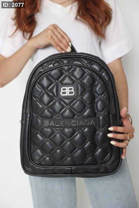 شنط صبايا جلد _BALENCIAGA