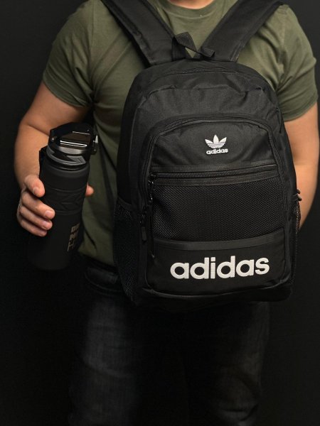 شنط Adidas شباب / صبايا (أسود)