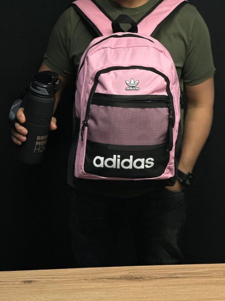 شنط Adidas شباب / صبايا (زهري)