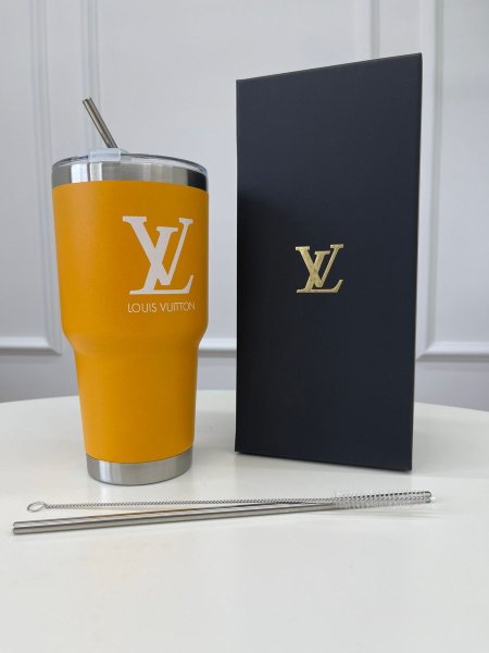 مطرة ثيرموس LOUIS VUITTON / علبة أصليه