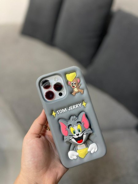 كفر _iphon توم وجيري