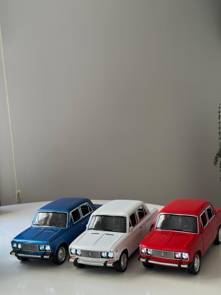 سياره موديل قديمه