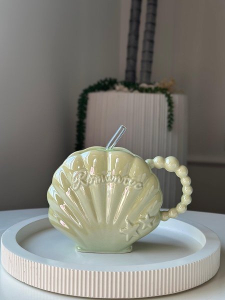 أخضر
