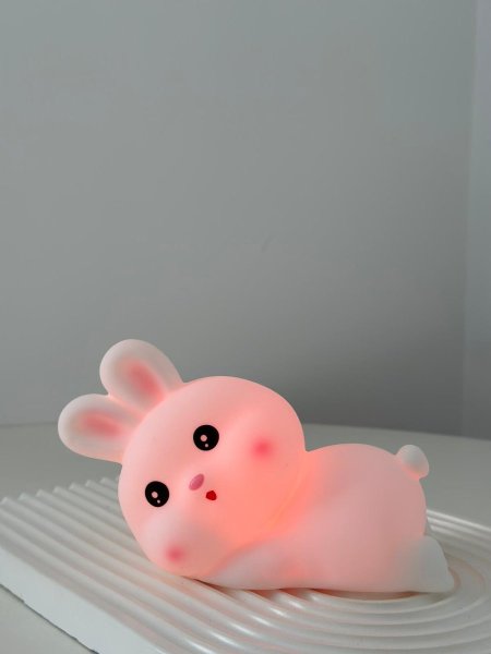 تحف إضاءه أطفال أرنب نائم