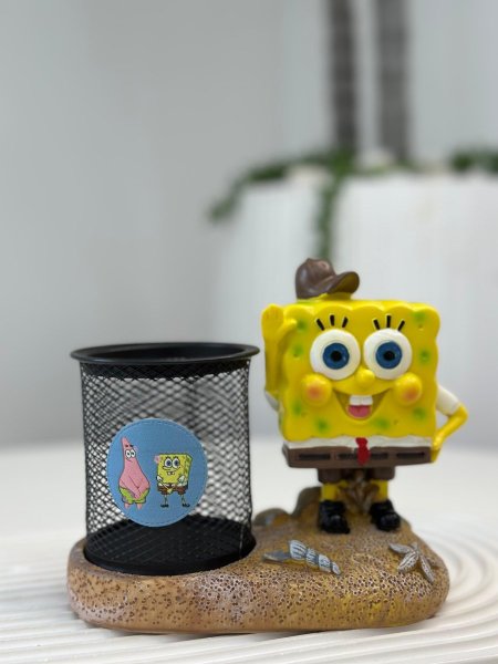 تحف سبونج بوب مع مقلمه