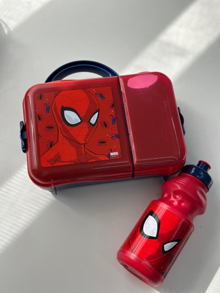 علب زوادة  سبايدر مان أحمر