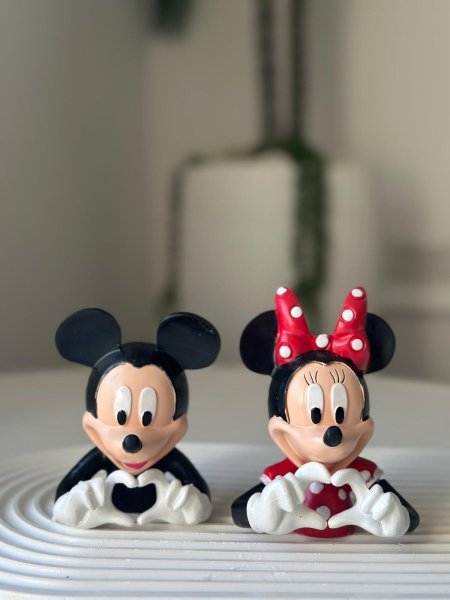 تحف ميكي وميني (كبلز)