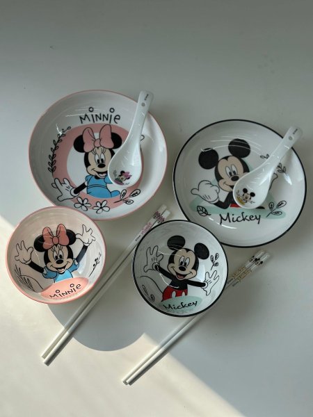 طقم صحون مع معالق ميكي&ميني