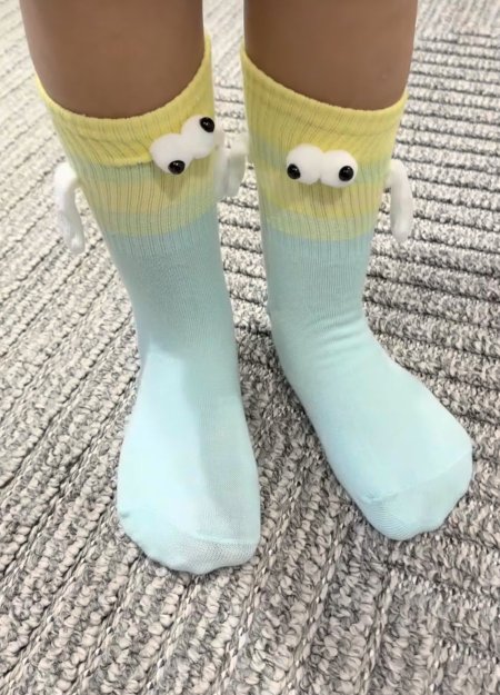 أصفر وتركواز