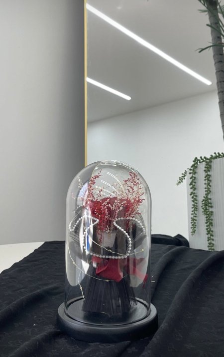 وردة زجاج عريض