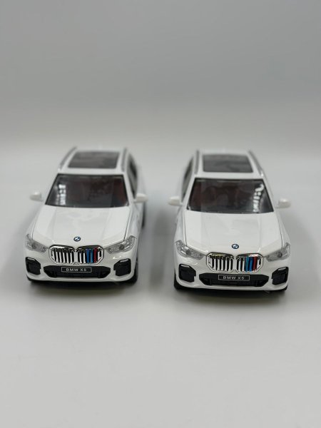 سياره جيب bmw (X5) - ابيض