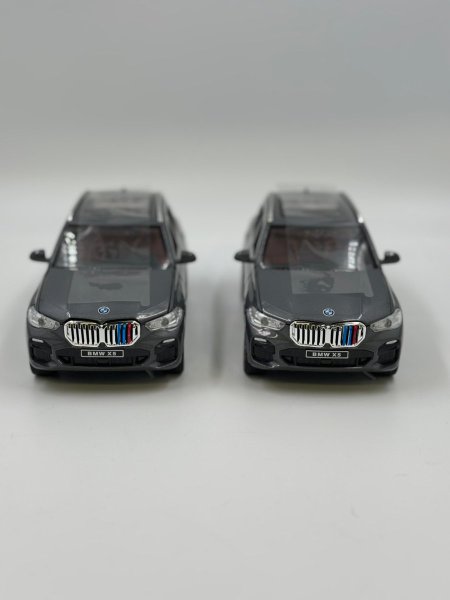 سياره جيب bmw (X5) - فضي