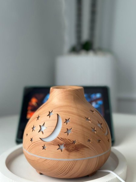 مباخرة USB هلال خشب