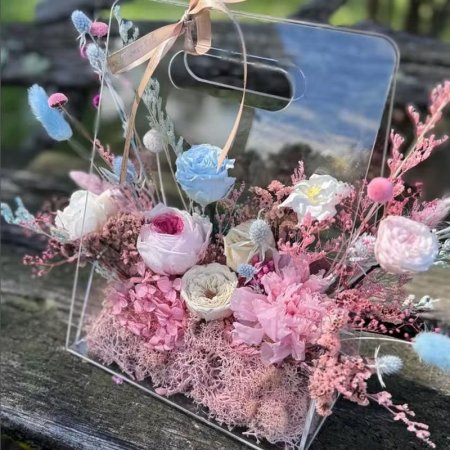 صندوق اكروليك شفاف