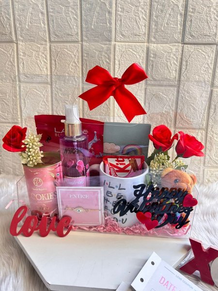 صندوق اكروليك (شفاف)