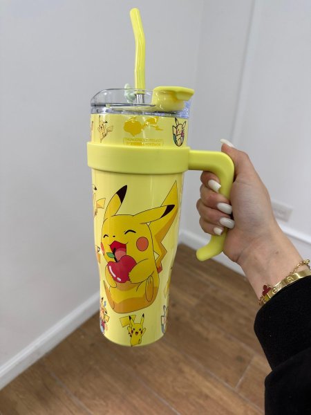 ثيرموس سياره ديزني بيكاتشو