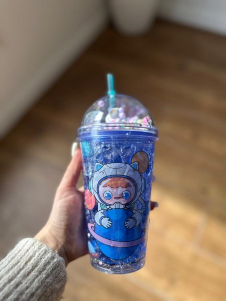 مطرة برق رجل فضاء