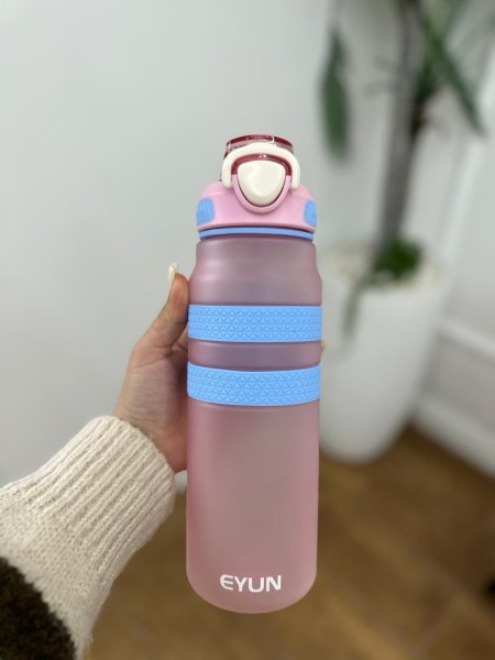 مطرة _ يد مع جلده