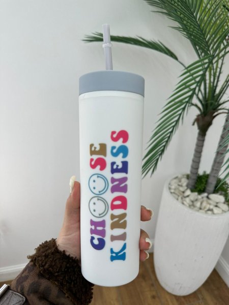 مطرة بلاستيك مصاصه