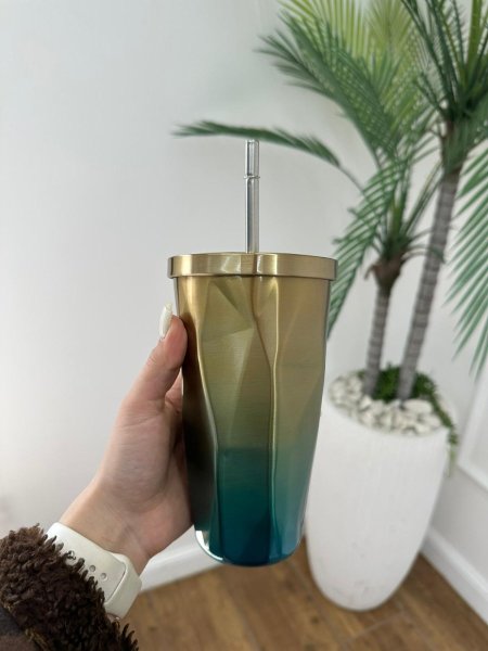 مطرة ستانلس متليك مع مصاصة